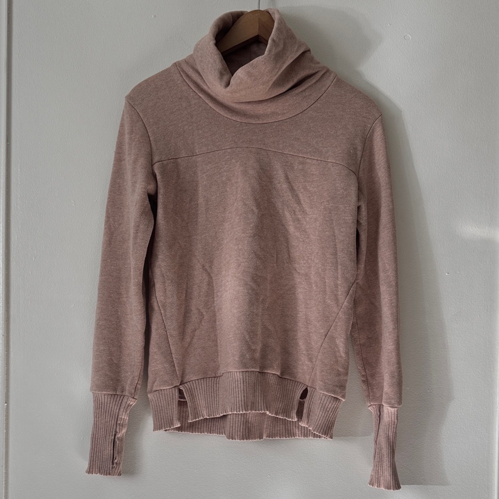 Alo XS Haze Long Sleeve Top Yoga Cover Up in Pink - Picture 3 of 9